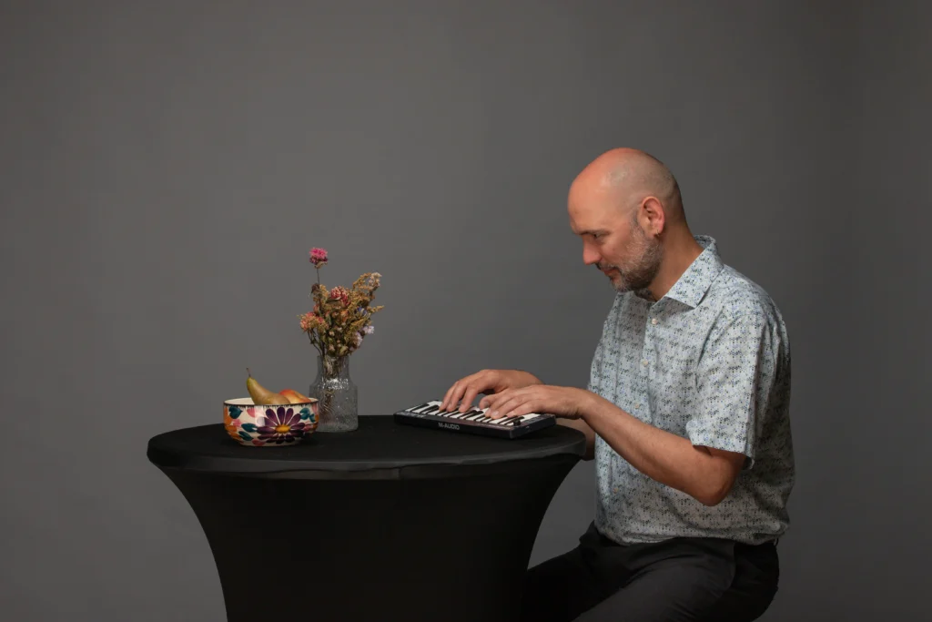 composition-adrienlambinet